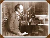 Elektron Temel Parçacık Fiziği, 1897'de J.J.Thomson'ın elektronu ( corpuscules ) keşfetmesiyle başlar.