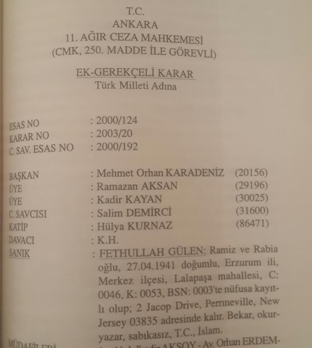 Gülen'in avukatları yasayı gerekçe göstererek mahkemeye Gülen'in ertelenen kararının beraat sonucuyla hükme bağlanması için başvurdu. Ankara 11.