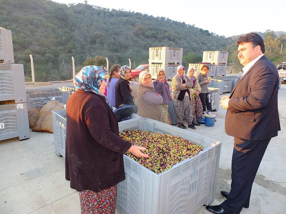 13:ALLAH HAYIRLI KAZANÇLAR NASĠP ETSĠN Belediye BaĢkanımız Sayın Emin Ersoy Havran Dereören Mahallesinde geçtiğimiz hafta açılan Tesisi ziyaret etti.