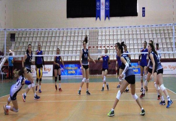 04.2017 Akdeniz Üniv. 3-0 Galibiyet 2 30.04.2017 3-1 Galibiyet ÜNİLİG Final Müsabakaları (İzmir Gaziemir Spor Salonu) 3 02.