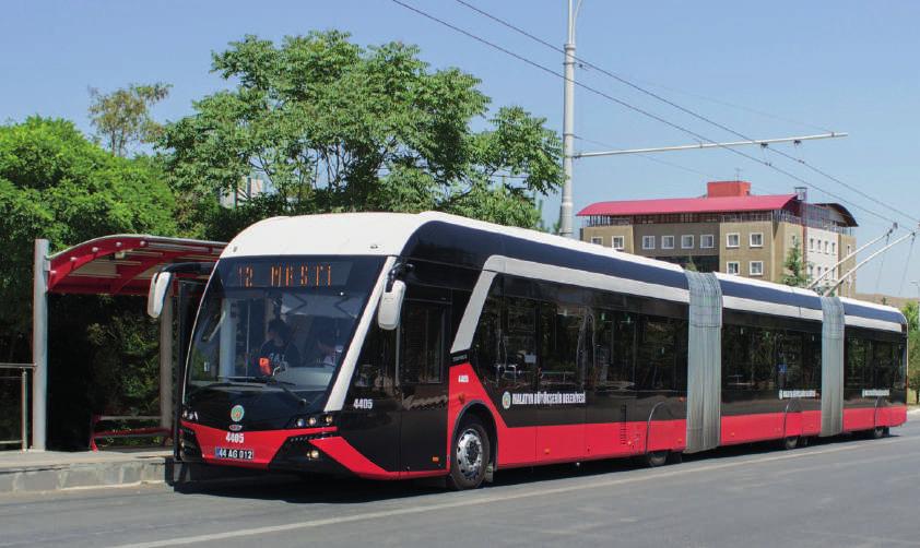 As it is impossible to control the speed of multiple diesel engines in conventional buses, a single drive is provided by the motor from a single axle.