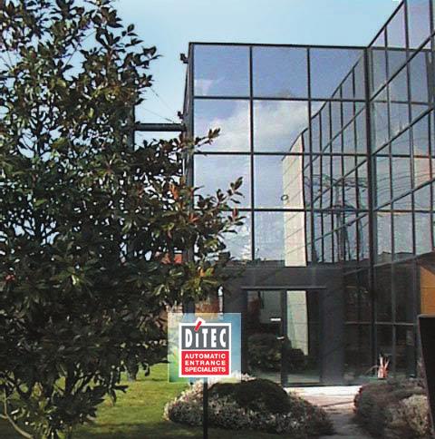 com DITEC FRANCE PALAISEAU Tel.