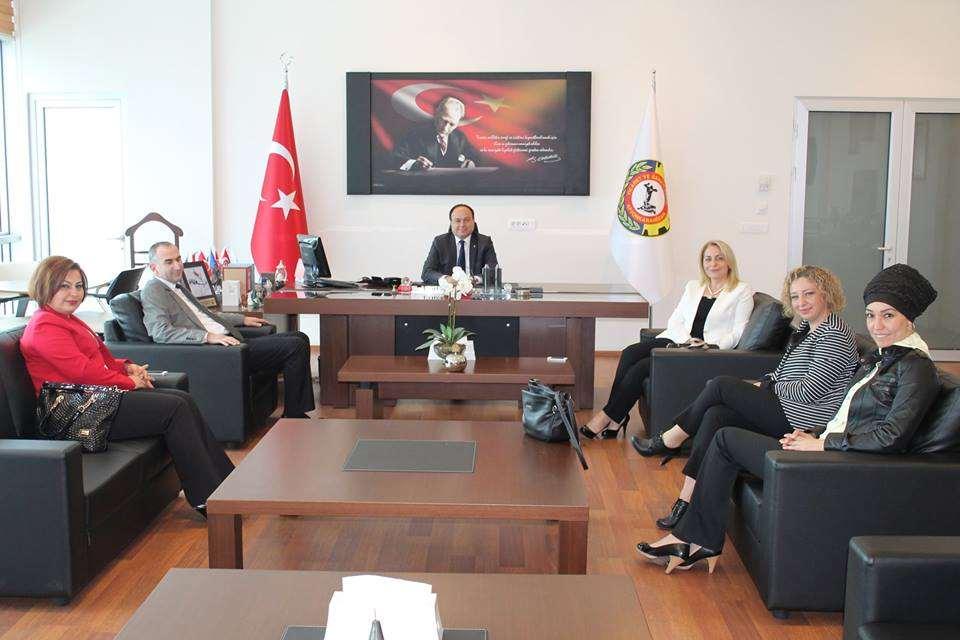 IV- ODAMIZA YAPILAN ZİYARETLER 1. 27.05.2016 tarihinde Afyon Beşiktaşlılar Derneği Başkanı İhsan Beşer, Kadın Kolları Başkanı Mehtap Erimiş ve beraberinde dernek üyeleri Odamızı ziyaret etti. 2. 07.
