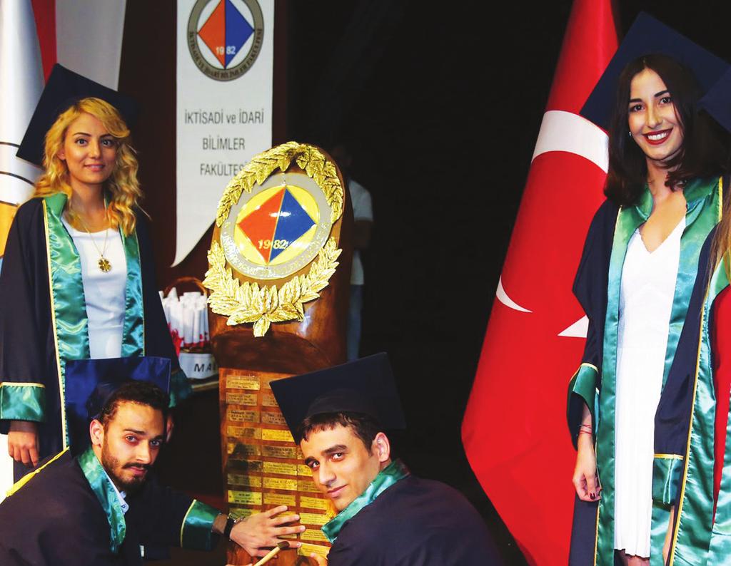 ÇUKUROVA ÜNİVERSİTESİ MEZUNLARINI UĞURLADI Üniversitesi nden 2014-2015 eğitim-öğretim yılında 14 fakülte, 3 yüksekokul, 11 meslek yüksekokulu, 1 devlet konservatuvarı ve 3