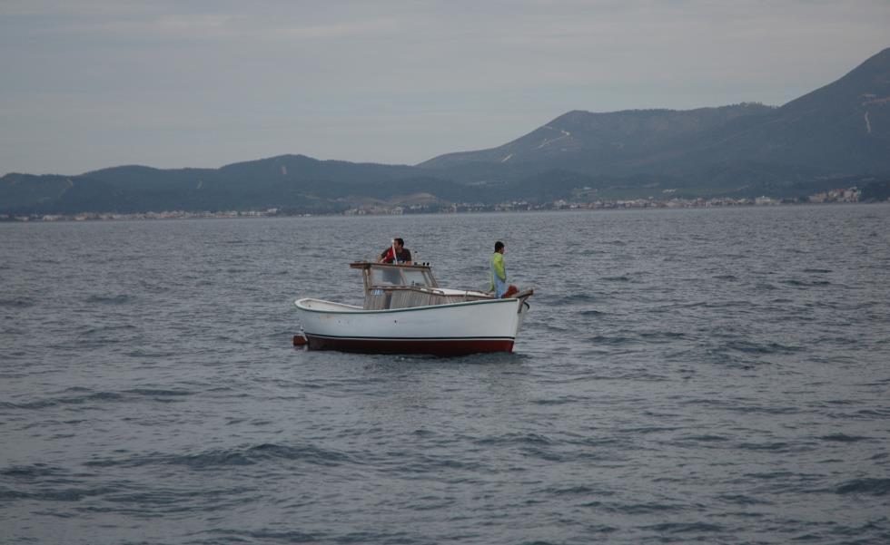 1 Çalışma Bölgesi Çalışmada, 8,5m boyunda 20 BG gücünde balıkçı teknesi kullanılmıştır.