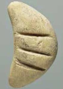 binyılın sonlarına gelindiğinde, Sumer coğrafyasının en önemli kentlerinden Uruk şehrinde ele geçen ve resim yazısının ilk örnekleri olarak kabul edilen tabletler üzerindeki sembollerle ya aynı veya