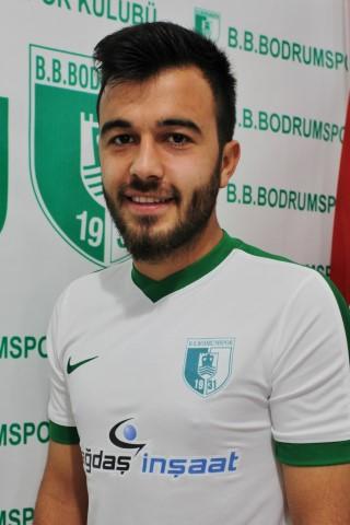 İl Özel İdare ile iki kez 3. Ligde play-off oynayan Koçak son olarak Muğlaspor da forma giydi.