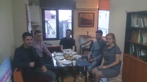 Sosyal Etkinlik: Çarşamba Buluşmaları 13 Nisan 2016 Çarşamba günü Bakırköy temsilcilikte 2016 yılında temsilciliğe kayıt olmuş üyelere yönelik yapılan etkinlik 7 kişinin katılımı gerçekleştirilmiştir.