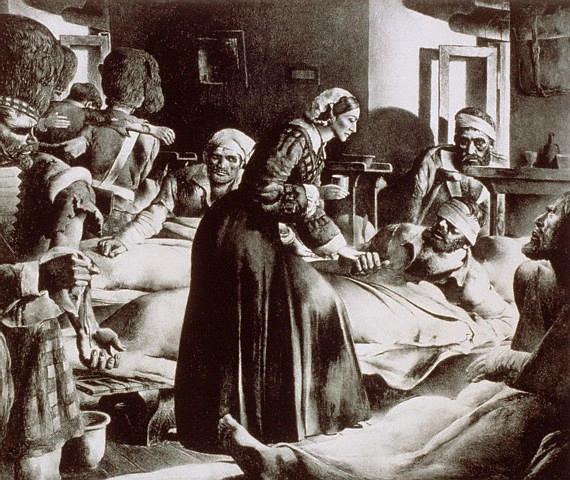 *Florence Nightingale İlk kez araştırma ve teoriyi entegre etmiştir.