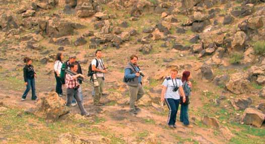 Kuş gözlem turizmi, birçok ülkede büyük bir gelir kaynağıdır.