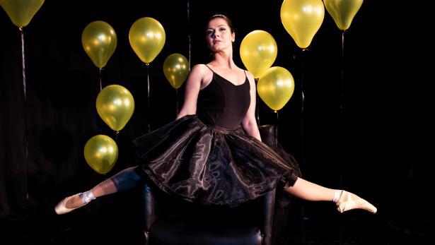 Üniversitesi Güzel Sanatlar Fakültesi Çağdaş Dans Bölümünde Klasik Bale Öğretim Görevlisi Pınar Ataer tarafından projelendirilmiştir.
