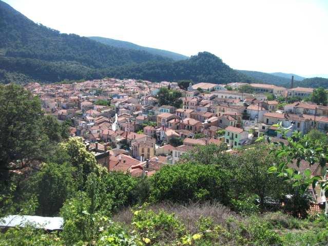 08 Haziran 2012 Cuma Panagia Vrefokratoussa Kilisesi- Agiasos Teknede kahvaltı sonrası 9:30 gibi yola çıktık, şehir içi trafik yoğun, yanlış yola girip hastaneye önünden döndük, tesadüfen yolu bulup