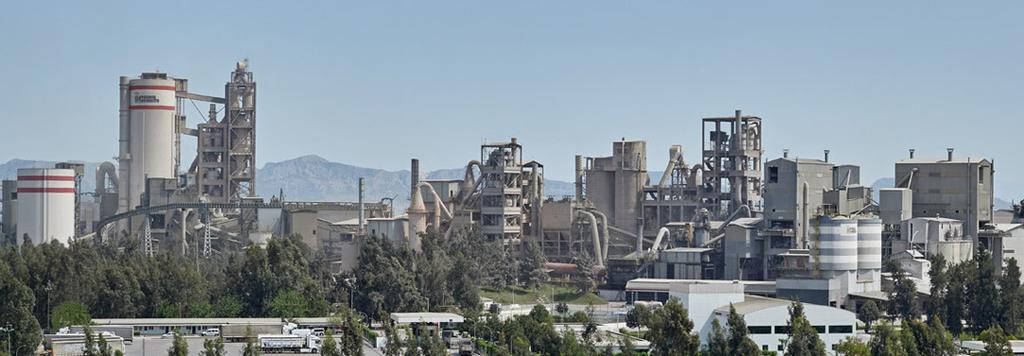 Konya da bulunan 5000 m2 kapalı alanlı Çelik Konstrüksiyon Üretim Tesisimizde projelerde