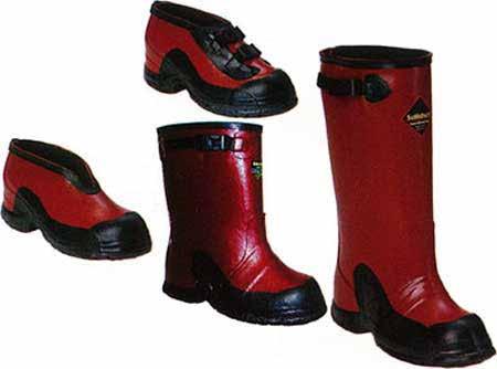 İzole Ayakkabılar Saha çalışmalarına ve tüm ASTM F1117 ve ASTM F1116 standartlarına 100% uygun 20 KV a kadar test edilmiş izole ayakkabılar, 100% suya dayanıklı ve yüksek kalite plastikten
