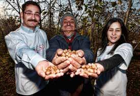 manufacturer, or a consumer. He noted that the cultivation of the modest hazelnut has helped the communities in Ordu and Viterbo to come closer together.