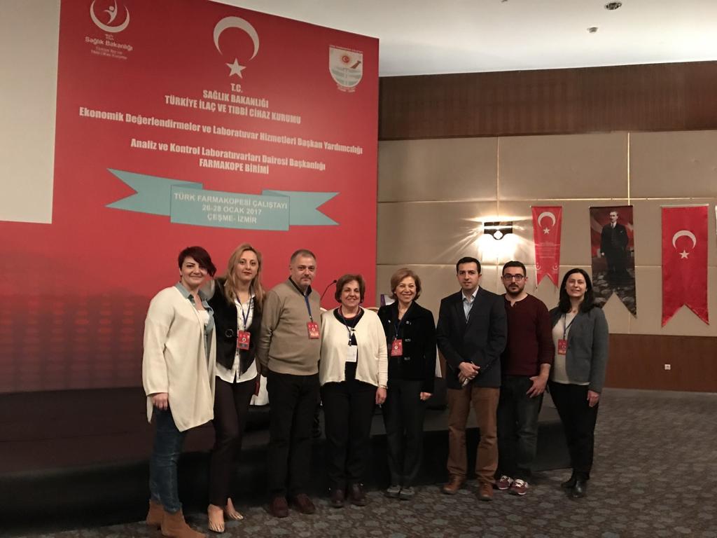 gerçekleştirilmiştir. Çalıştay boyunda 2017 yılının sonlarına doğru basılması planlanan Türk Farmakopesi için çalışmalar gerçekleştirilmiştir. Fakültemizden Prof. Dr. Nevin Çelebi, Prof. Dr. Füsun Acartürk, Prof.