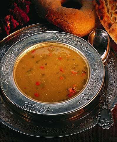çorbası (Gaziantep) Sulu yayım (Karabük) Tavuklu pirinç çorbası