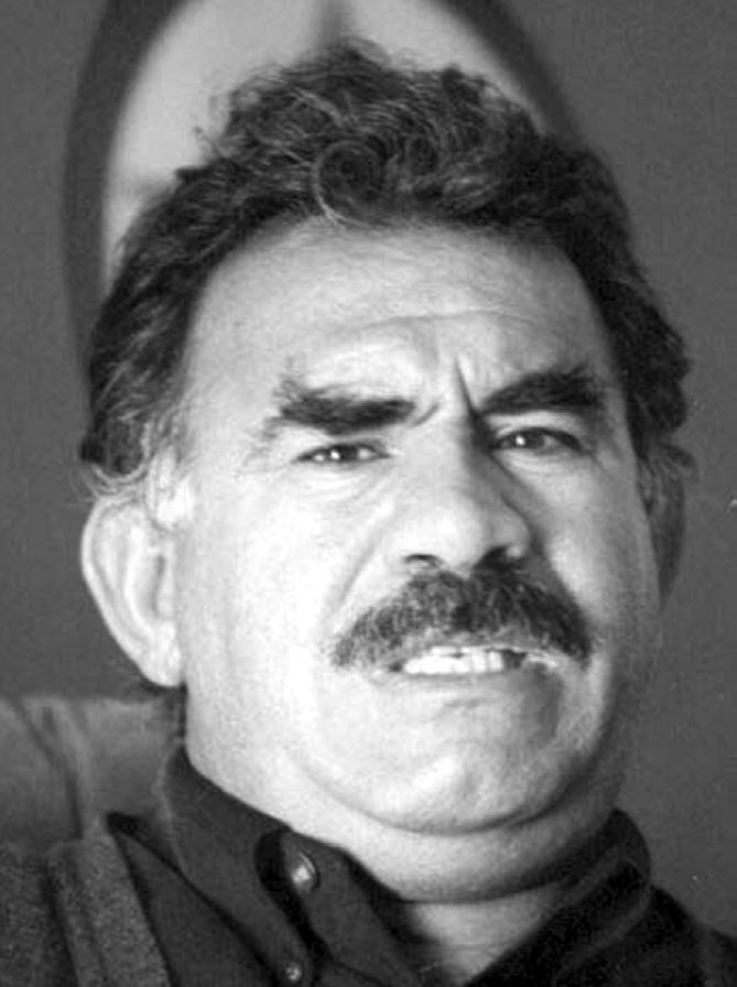 Nisan 2009 SERXWEBÛN 35 Abdullah Öcalan As l Ergenekon siyasi alandaki Ergenekon'dur Her tarafta bulduklar n vurup vurup öldürdüler.