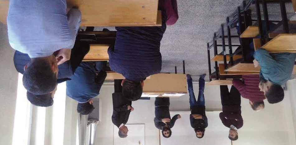 Dün ise Kızılay üyeleri Mehmet Akif Ersoy okulunu ziyaret ederek burada öğrencilere Kızılayın faaliyet alanları hakkında bilgilendirme yaptılar.
