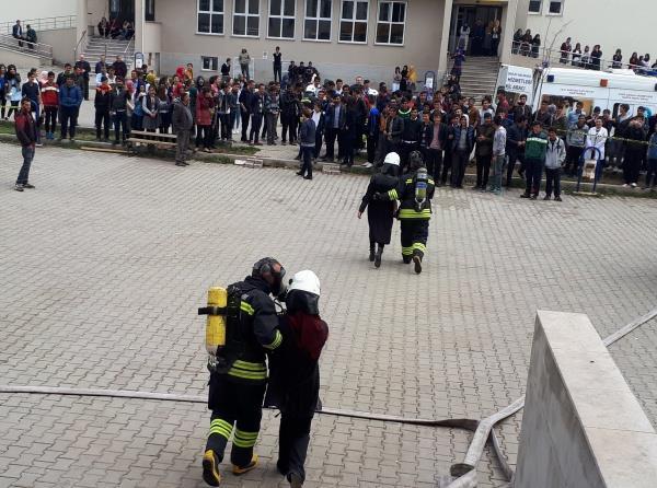 Okulumuz Sivil Savunma Kulübü Öğretmenleri ve Öğrencileri, Erzurum Büyükşehir Belediyesi İtfaiyesi, Karayazı Emniyet