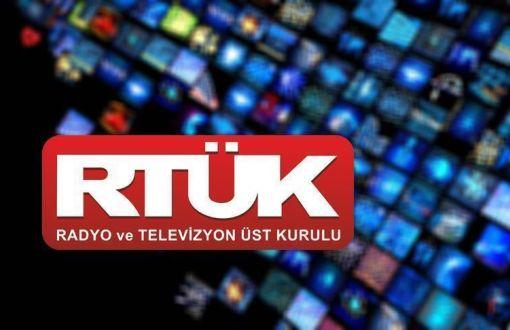 Bağımsızlık referandumundaki oy verme işlemi devam ederken, olağanüstü toplanan Radyo ve Televizyon Üst Kurulu (RTÜK), Irak Kürdistan Bölgesi nden yayın yapan Rudaw TV, Kurdistan24 TV ve Waar Tv nin