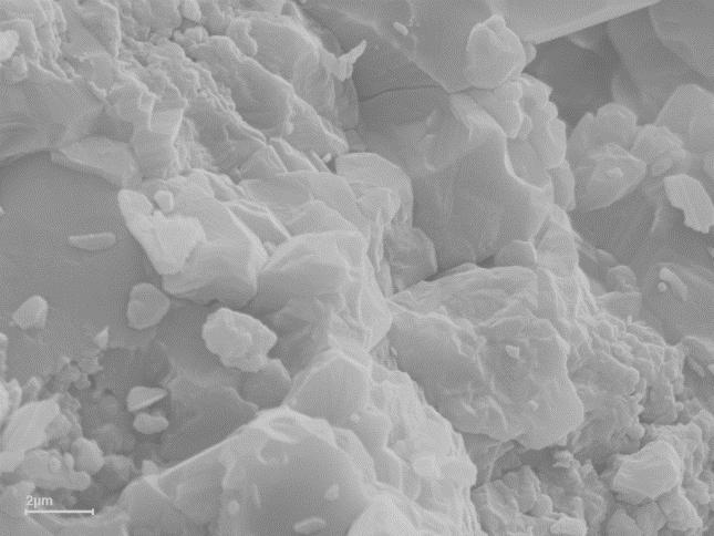 Hamamtepe sileks ocağından alınan numunelerin taramalı elektron mikroskobisi örneklerinde önceki analiz sonuçlarını destekler nitelikte yoğun