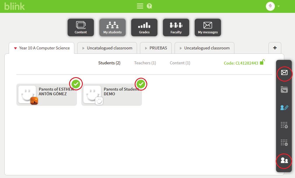 Öğretmen aynı alt sekme içerisinden (My students (Öğrencilerim) > Select the Classroom (Sınıf seçiniz) > Students (Öğrenciler)) (araç