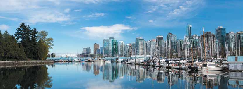 Vancouver ın tam merkezinde yer alır. Vancouver sürekli olarak dünyanın en yaşanabilir şehirleri arasında gösterilir ve yıl boyunca güzel bir iklime sahiptir.
