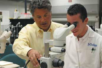 California Lutheran University nin güzel ve konuksever kampüsünde yer alır.