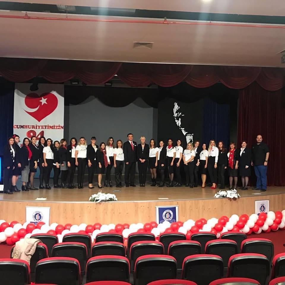 ÖĞRETMEN KADROSU Okan Üniversitesi bilgi birikimi ve deneyiminden faydalanıyor, akademik olarak besleniyoruz.