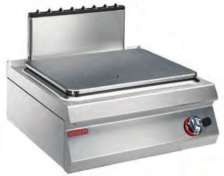 PİŞİRME ÜNİTELERİ / Cooking Units Kapalı Ateş Ocaklar Solid Top Ranges 700 Serisi / 700 Series Yüksek sıcaklığa dayanıklı özel olarak parlatılmış ve