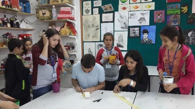 Sinop Çocuk Üniversitesi tarafından düzenlenen 2. Bilim ve Sanat Şenliği başladı.