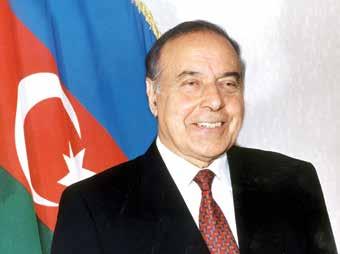 SUMMARY WE COMMEMORATE THE LIFE OF HAYDAR ALIYEV ON THE ANNIVERSARY OF HIS DEATH Born in Nakhchivan on May 10, 1923, Haydar Aliyev dedicated his entire life to changing the destiny of the people of