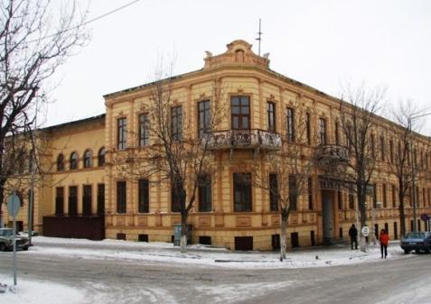 2001 yılında Kars Valiliği tarafından restore edilen Konak, sanat galeri olarak hizmete açılmıştır. (http://www.karskulturturizm.gov.
