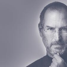 Steve Jobs un elindeki telefona benzeyen şeyi ekranlara tuttuğu anın üzerinden yaklaşık 10 sene geçti ve o günden sonra hayatımız hızla