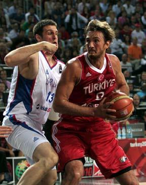 Tanjevic mükemmel bir insan Türkiye A Milli Basketbol Koçu Bogdan Tanjevic. Harun Erdenay ın çalışma arkadaşlarından bir tanesi de o Peki, Tanjevic nasıl bir insan?