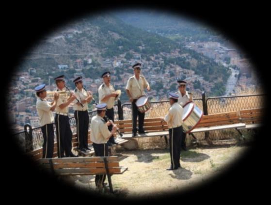 Belediye Bandosu Belediye Mehteran Takımı Amasya da merasimler ve açılış törenleri ile özel günlerde konserler veren mehteran takımı, halkımız tarafından takdirle karşılanmış, talep edilmesi