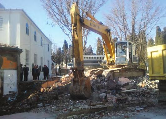 Şehir stadyumunun misafir seyirci ve protokol tribününe giriş kısmının futbolcu giriş çıkışından ayrılması amacıyla stadyum giriş kısmına ayrı bir giriş yapılmıştır.