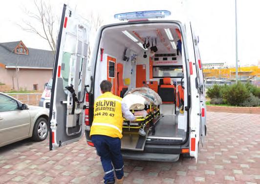 Sınıf öğrencisi 2153 kişiye Skolyoz Taraması yapılmış, riskli görülen çocukların aileleri ile bire bir görüşülerek ileri inceleme için yönlendirilmiştir.