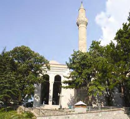 Yıldırım Camii Sultan l. Bâyezid ın Bursa da 14. yüzyıl ın sonunda inşa ettirdiği külliyede yer almaktadır.