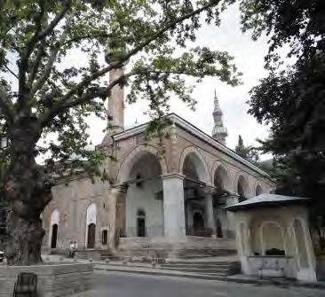 II.Murad (Muradiye) Camii Muradiye semtinde II. Murad tarafından yaptırılan külliyenin içinde yer alır.