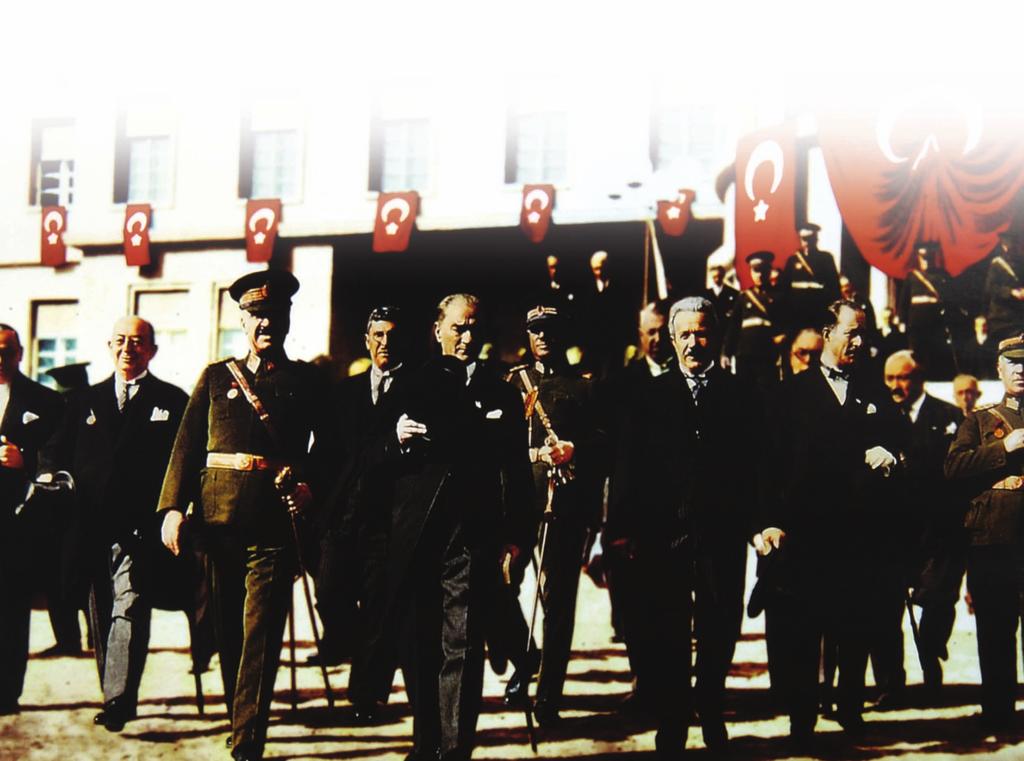 12- ATATÜRK VE MÜZİK Atatürk 1925 yılında