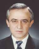 Okyay Özkan 1942 yılında Yalova da doğdu. 1972 yılında İstanbul Devlet Mühendislik ve Mimarlık Akademisi Işık Mühendislik Yüksekokulu ndan mezun oldu.
