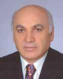 Enis Akyüz 1946 yılında Ardahan-Posof ta doğdu. 1972 yılında İstanbul Devlet Mühendislik ve Mimarlık Akademisi nden inşaat mühendisi olarak mezun oldu.