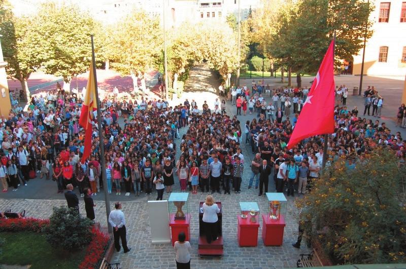 2013 YILI (76. DÖNEM) FAALİYET RAPORU 13 77. YIL 5.