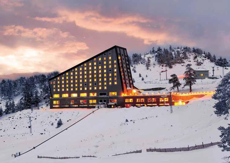 Lüks butik dağ oteli konseptiyle Aralık 2011 tarihinde hizmete giren Kaya Palazzo Ski & Mountain Resort kış tatili anlayışınızı tamamen değiştirme iddiasıyla sizi yepyeni bir deneyime davet ediyor.
