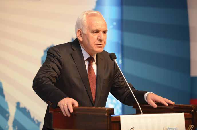 Makedonya Devlet Bakanı Hadi Nezir Türk sanayici ve işadamlarını Makedonya da görmek istediklerini ifade etti.