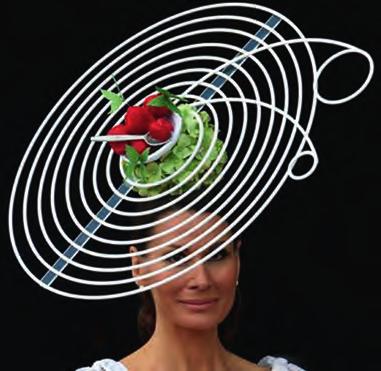 A T L A R V E fi E H R L E R Stil ve Renklerin Mabedi ASCOT ngiltere nin küçük bir kasabas olan Ascot, her y l haziran ay nda düzenlenen Royal Ascot yar fllar yla adeta flaha kalk yor.