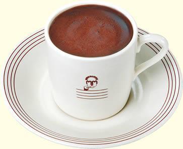Türk Kahvesi: Bilinen en eski kahve hazırlama yöntemlerinden biri olup Türklerden tüm dünyaya yayılmıştır.