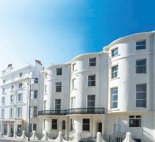 İngiltere de İngilizce Brighton 14-21 Yaş 2 Hafta konaklamada tam gün gezi dahil LONDRA Brighton Standart ve Yoğun Kurs. Seviye: A1-C1 Aile Yanı: + (2-4) yemeği Yurt: + (3-4), yemeği. Min.